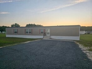 Building Photo - 24266 King Rd