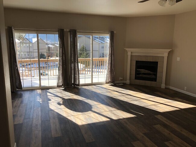 Foto del edificio - 1005 Burning Bush Point