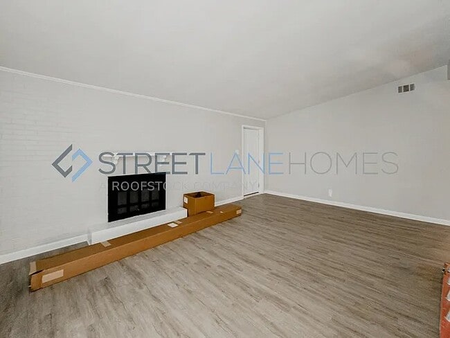 Building Photo - 8314 Sagewood Ln