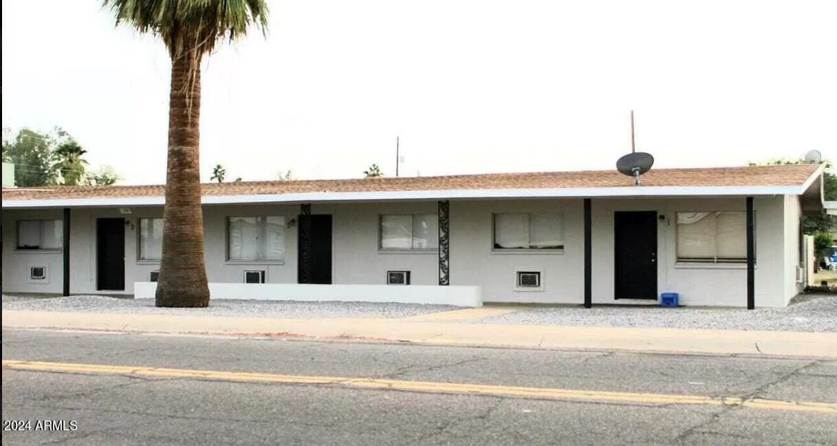 Primary Photo - 2241 West Campbell Ave