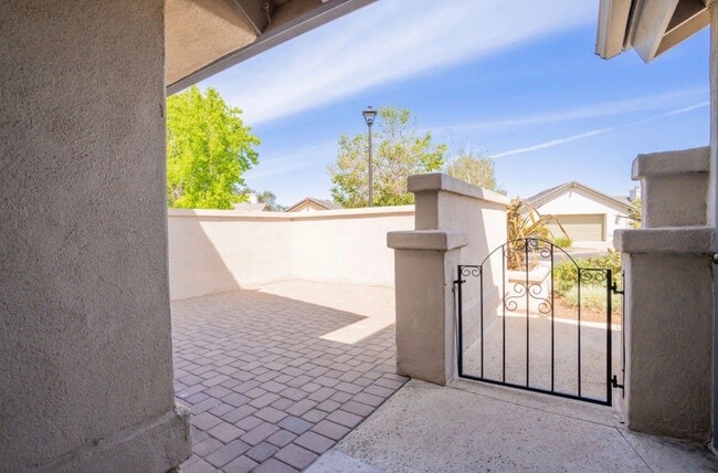Building Photo - 846 Tempus Cir