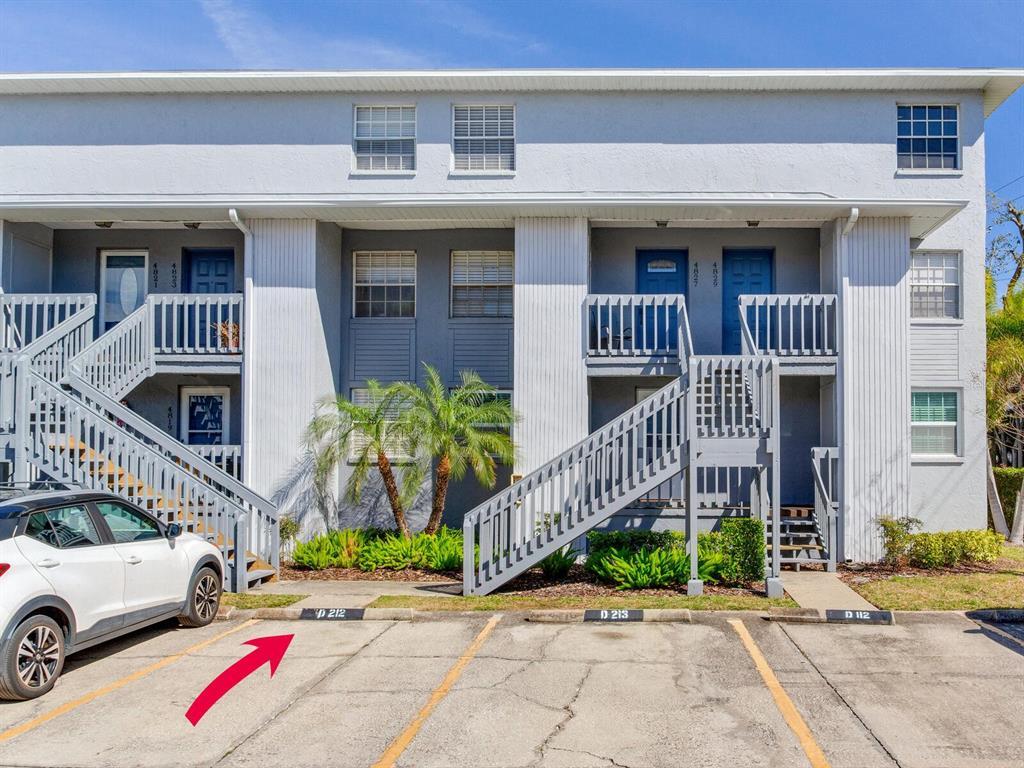 Primary Photo - 4827 W McElroy Ave