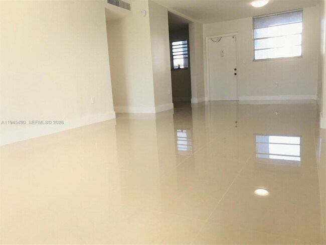 Building Photo - 14170 SW 84th St