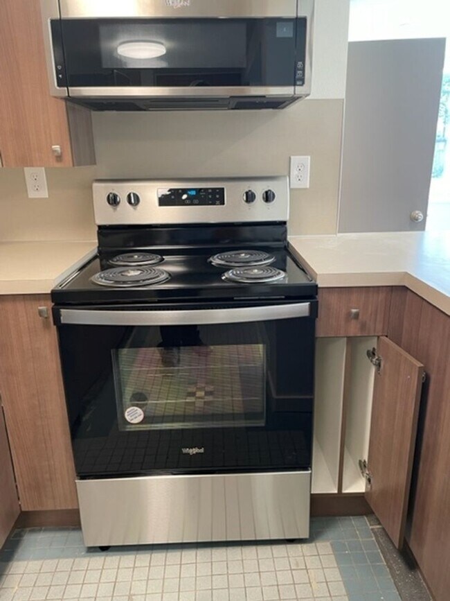 Building Photo - 1517 Franklin St