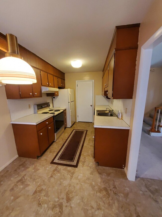 Foto del edificio - 940 E Maple St