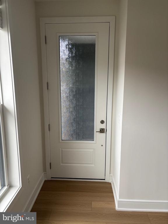 Foto del edificio - 43396 Farringdon Sq