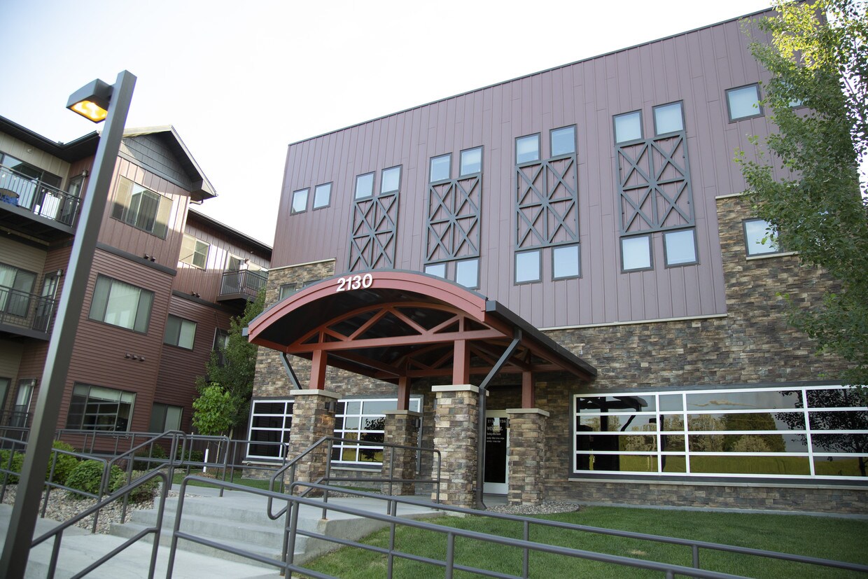 River Ridge Apartment Homes Bismarck Nd Apartments Com