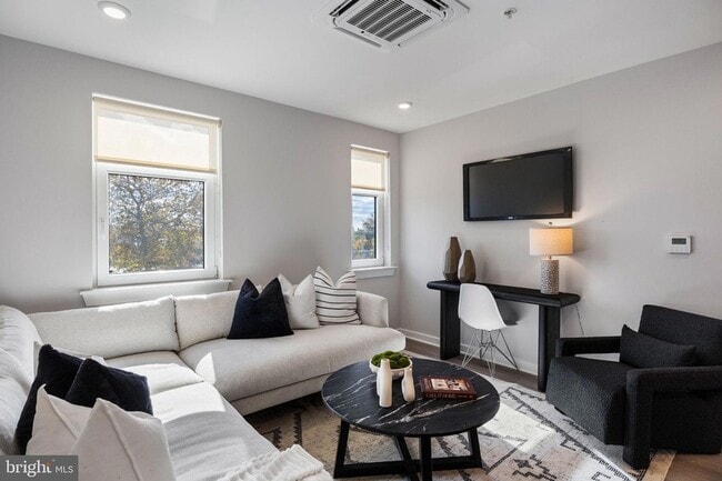 Photo - 3449 Scotts Ln Apartment