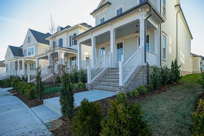 Building Photo - 3013 Long Br Cir