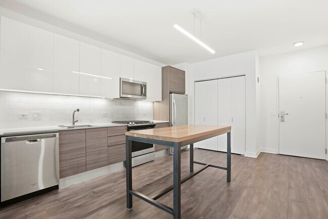 Foto del edificio - 221 W Hubbard St
