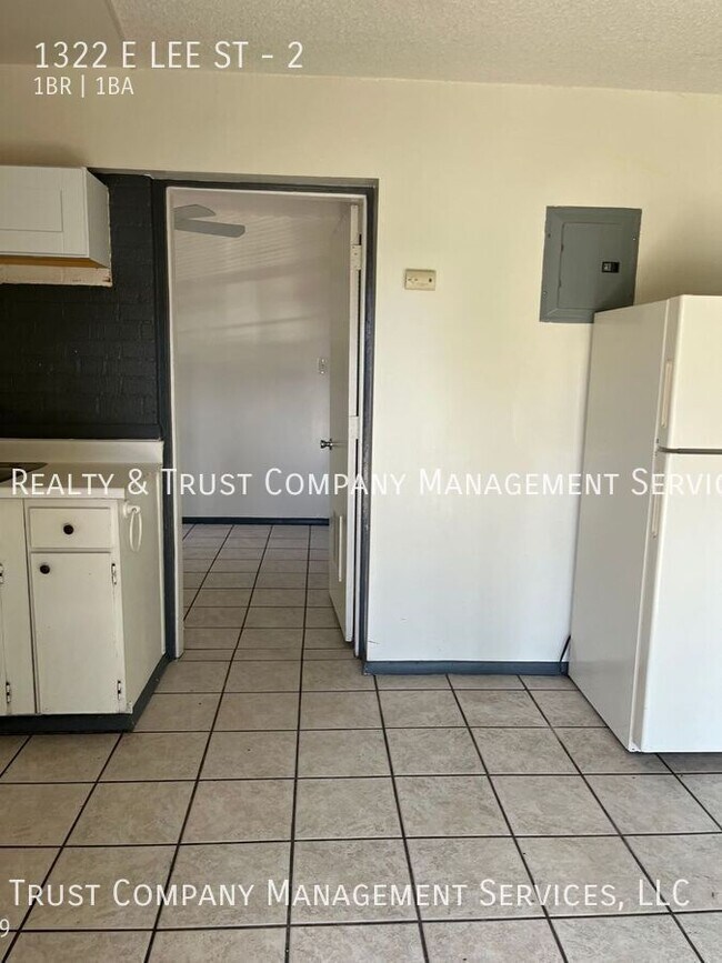 Foto del edificio - 1322 E Lee St