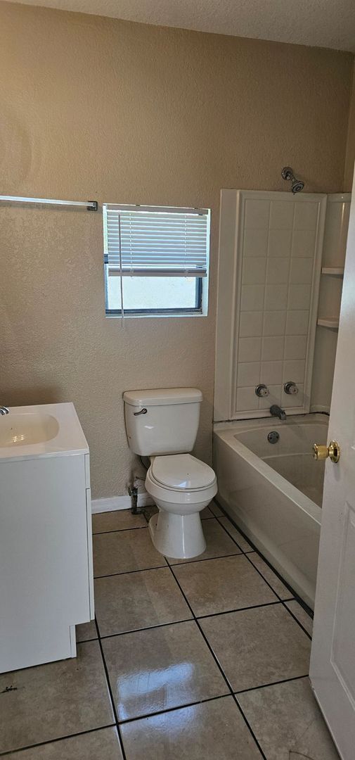 Foto del edificio - Coming Soon