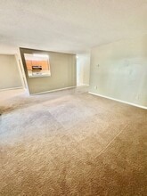 Building Photo - 1195 Village Creek Ln