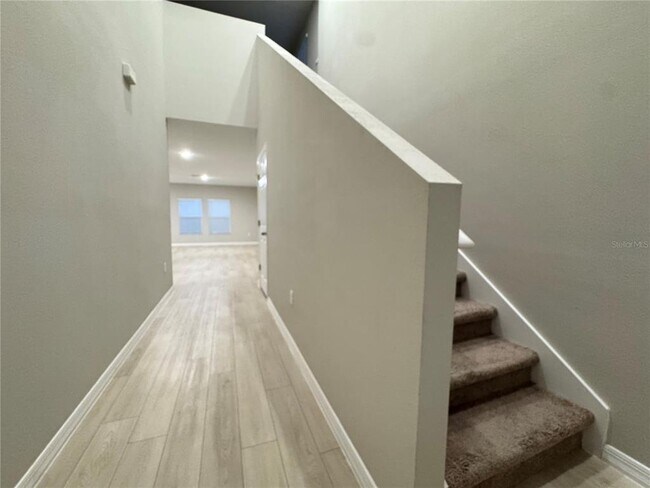 Foto del edificio - 5024 Starboard St