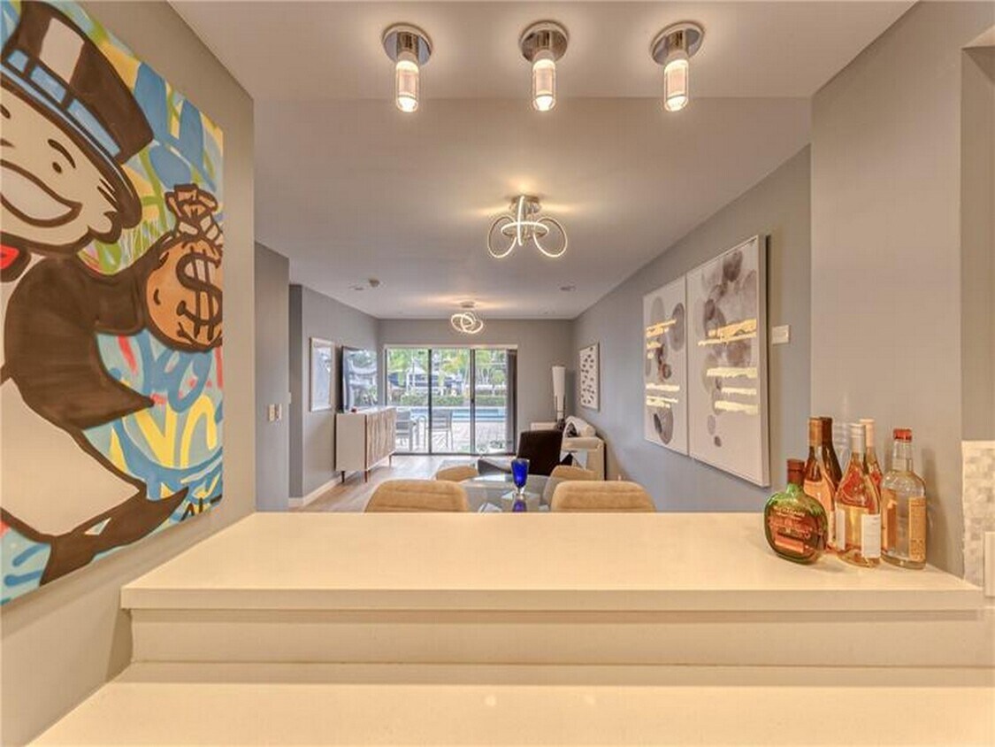 Photo - 2713 NE 15th St (Fort Lauderdale, FL)