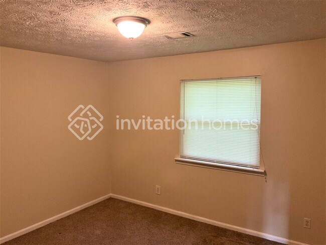 Building Photo - 4095 Sage Ct SW