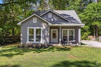 Building Photo - 9976 Pine Point