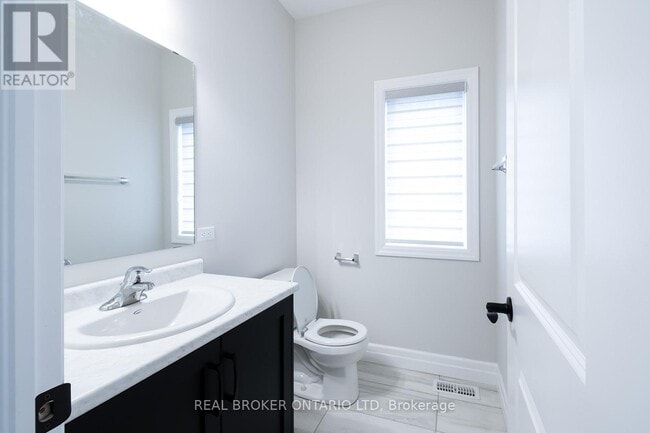 Building Photo - 57 Acorn Trail