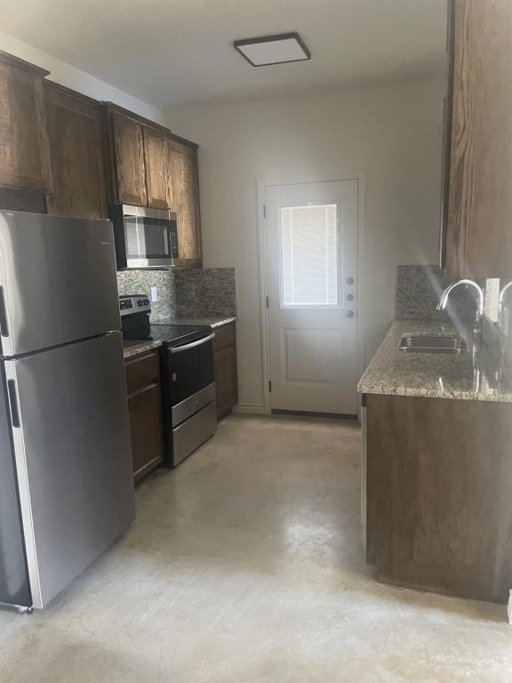 Foto del edificio - 213 Stillhouse Rd