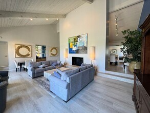 Building Photo - 34983 Mission Hills Dr