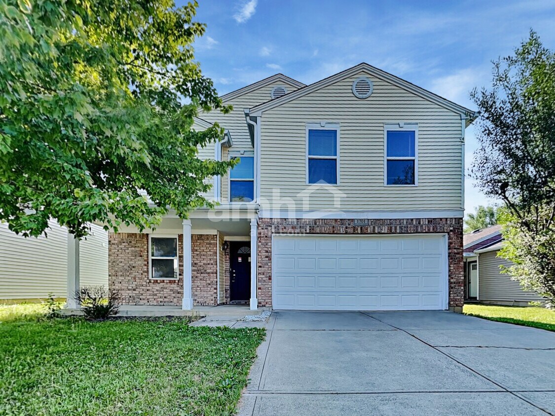 Primary Photo - 1701 Blue Grass Pky