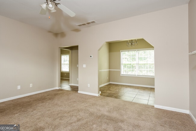 Foto del edificio - 2796 Jacob Ln