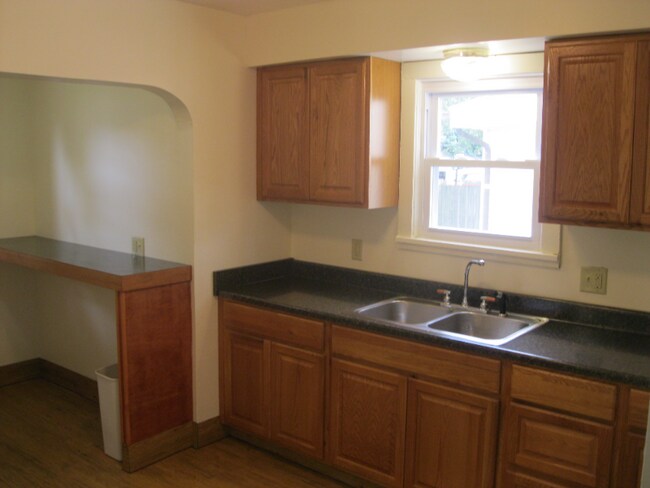 Foto del edificio - 2330 11th St NW
