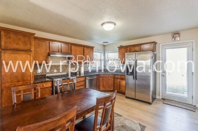 Foto del edificio - 3316 NW 14th St