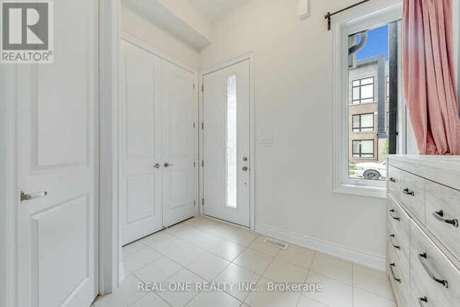 Building Photo - 3069 Perkins Way