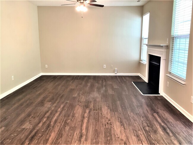 Foto del edificio - 2758 Windchase Dr