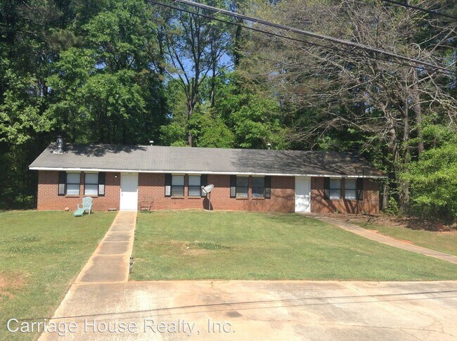 Building Photo - 110-112 Essex Ct