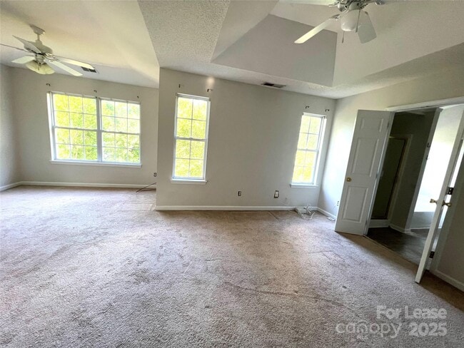 Building Photo - 7608 Henderson Park Rd