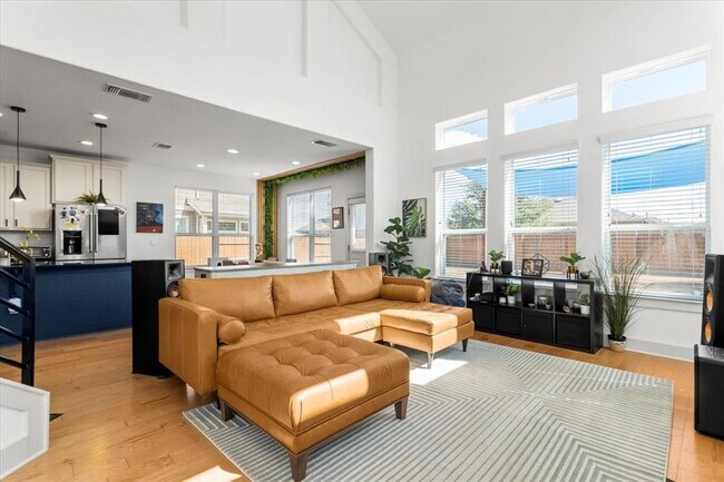 Building Photo - 6912 Cardinal Bloom Loop