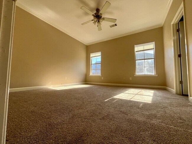 Foto del edificio - Rankin LLC