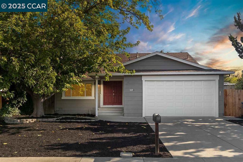 Primary Photo - 3325 G St