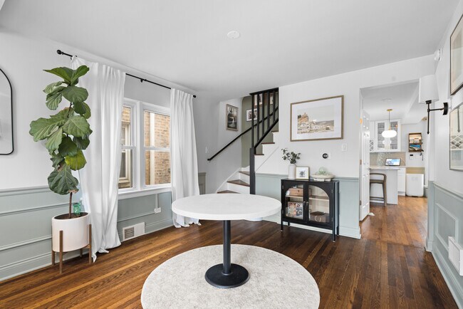 Foto del edificio - 1618 N 78th Ct