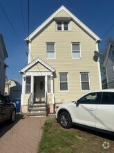 Building Photo - 433 3rd Ave