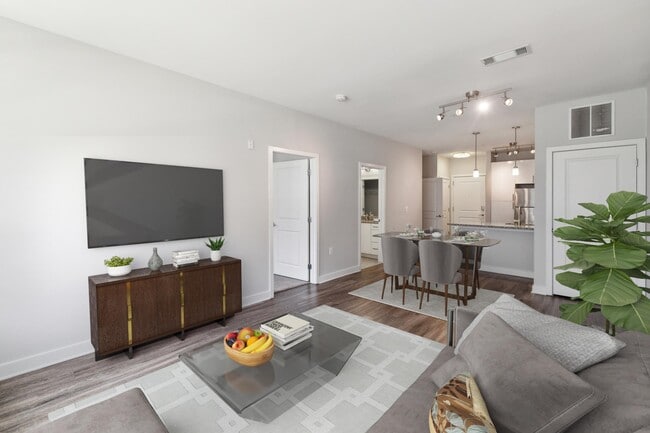 Building Photo - Monument Village at College Park