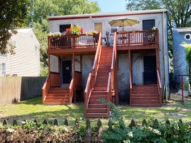 Back of building - 516 N 27th St