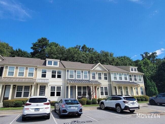 Foto del edificio - 2801 Stone Rock Dr