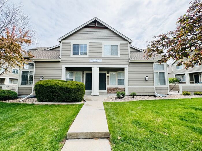 Primary Photo - 2 Bedroom, 1.5 Bathroom Condo Only Seconds...