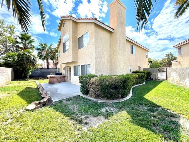 Foto del edificio - 1326 Pine Terrace Ct