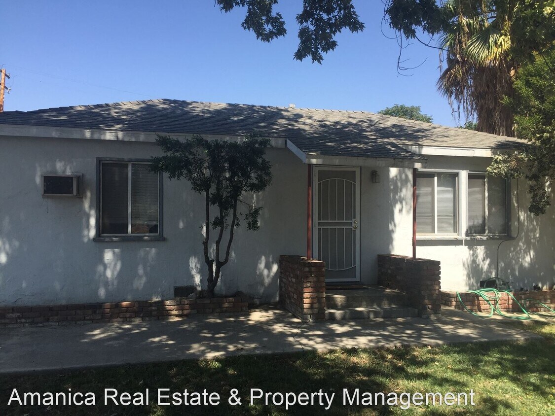 Primary Photo - 2 br, 1.5 bath House - 28850 Alessandro Blvd.