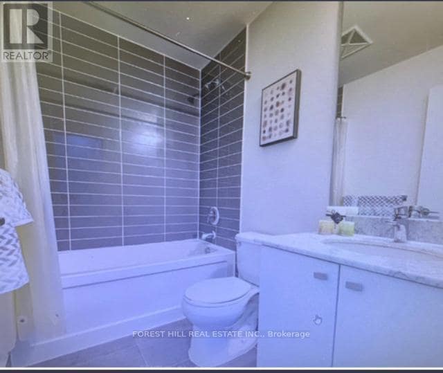 Building Photo - 150 E Liberty St