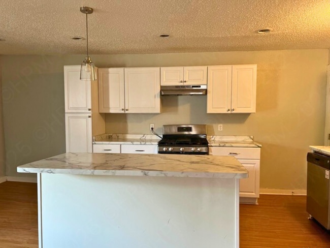 Foto del edificio - 816 Hays St