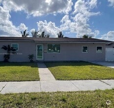 Building Photo - 14720 SW 103rd Ave