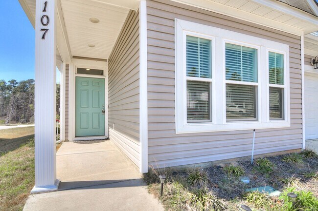 Building Photo - 2 Bed 2 Bath Ranch Home