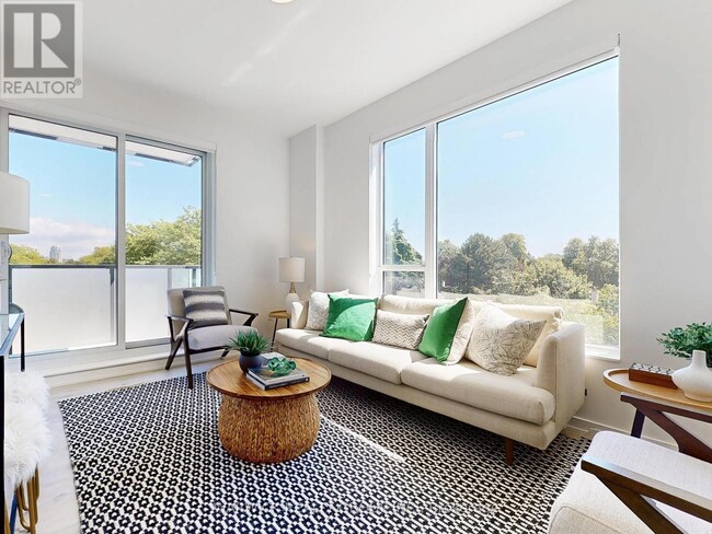 Building Photo - 4365 Bloor St W