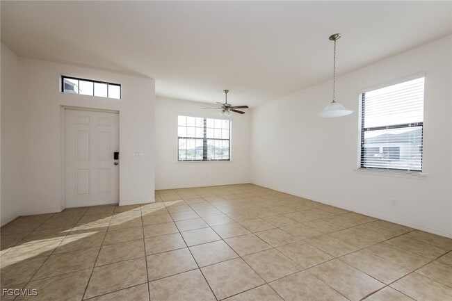 Foto del edificio - 1631 SW 25th Ln