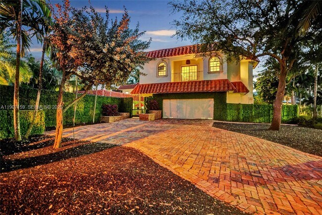 Foto del edificio - 2035 NE 31st Ave